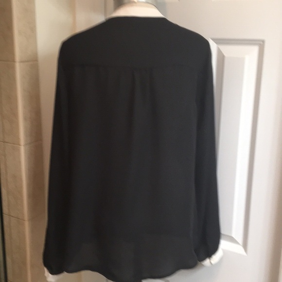 LC Lauren Conrad Woman’s Top Size M - Picture 3 of 5